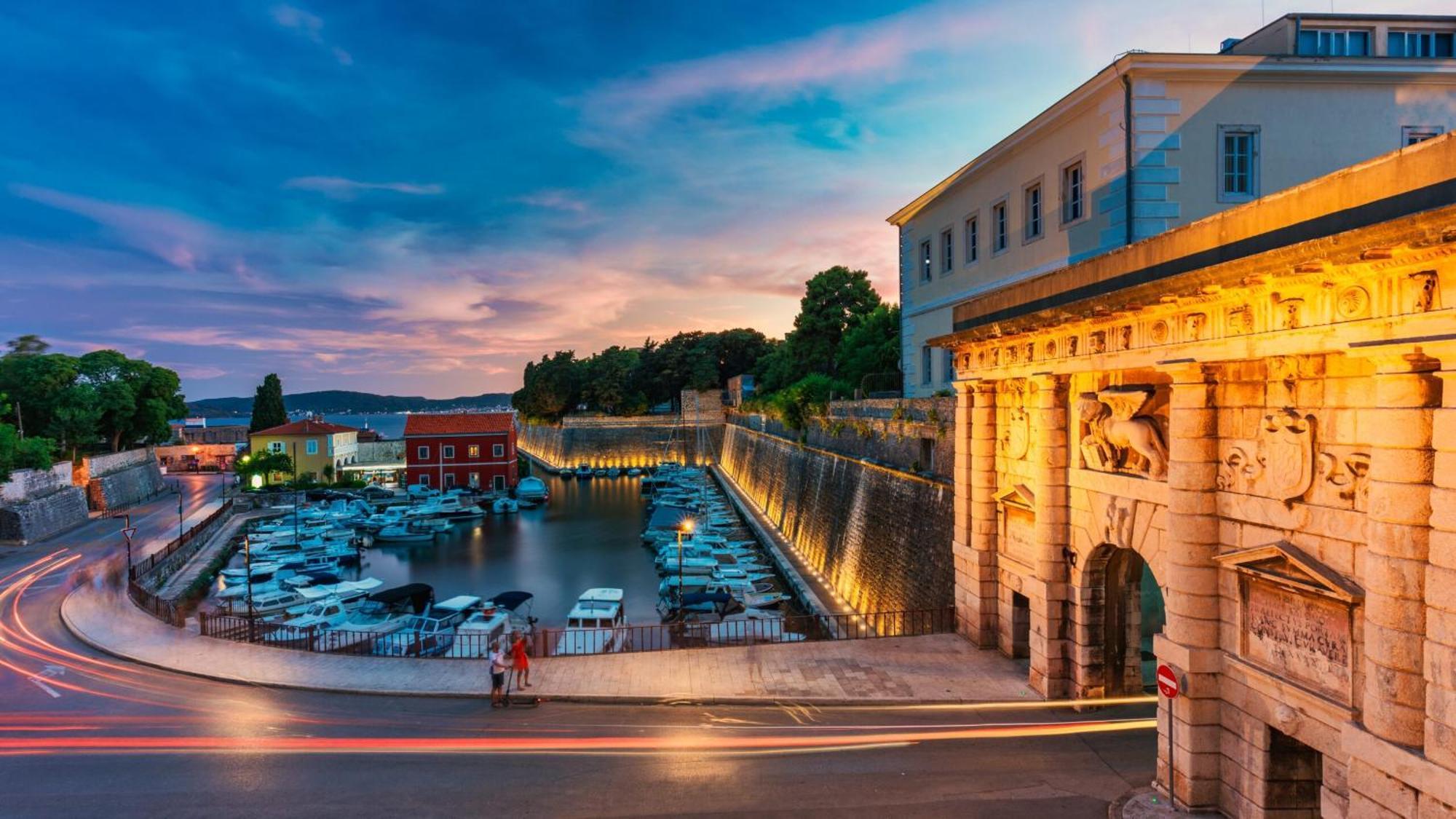 Oris, Private Parking, Garden Zadar