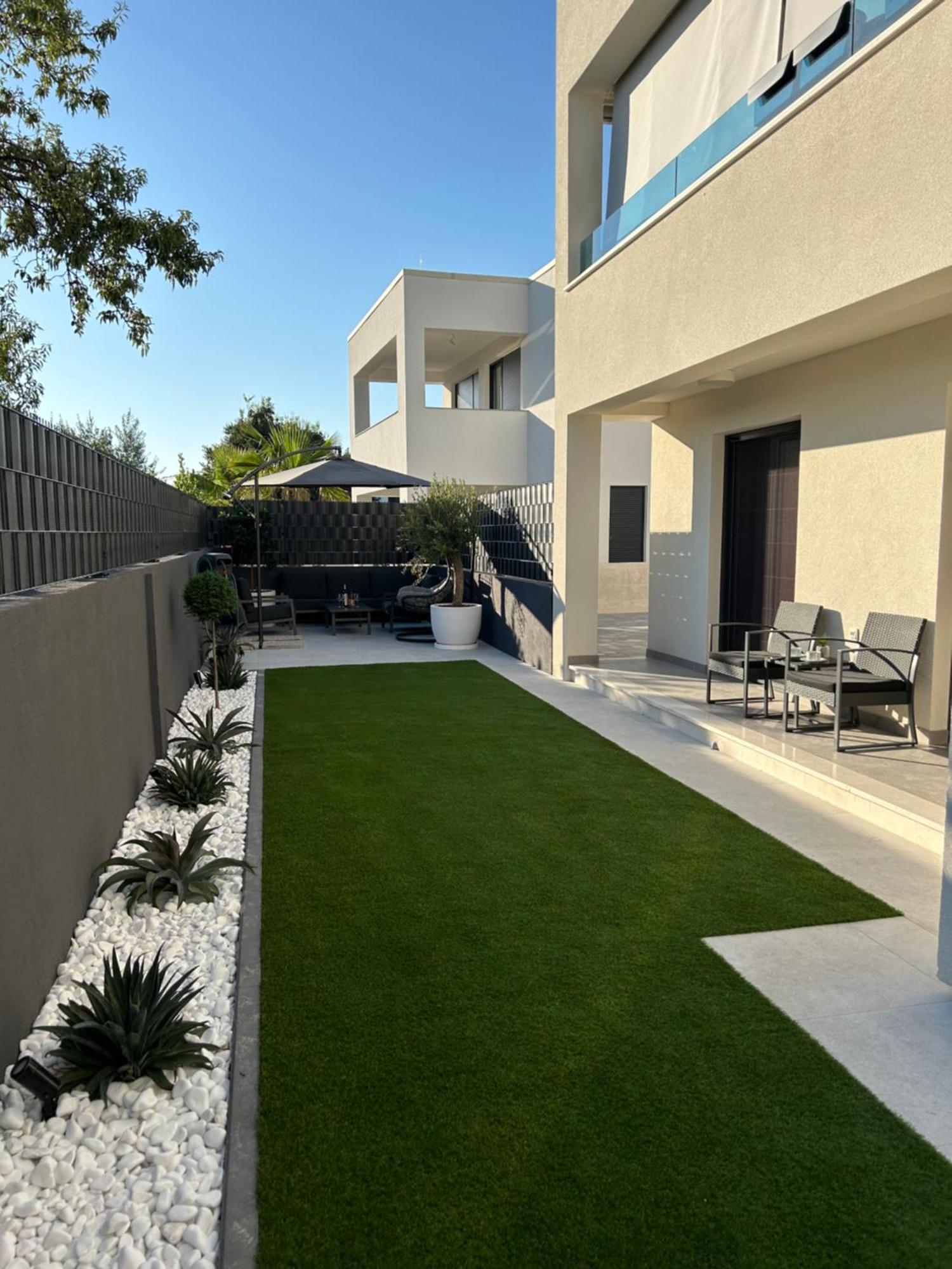 Apartment Oris, Private Parking, Garden